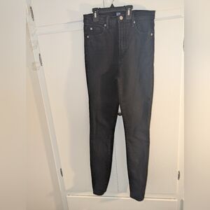 GAP Women's Black Skinny Jeans